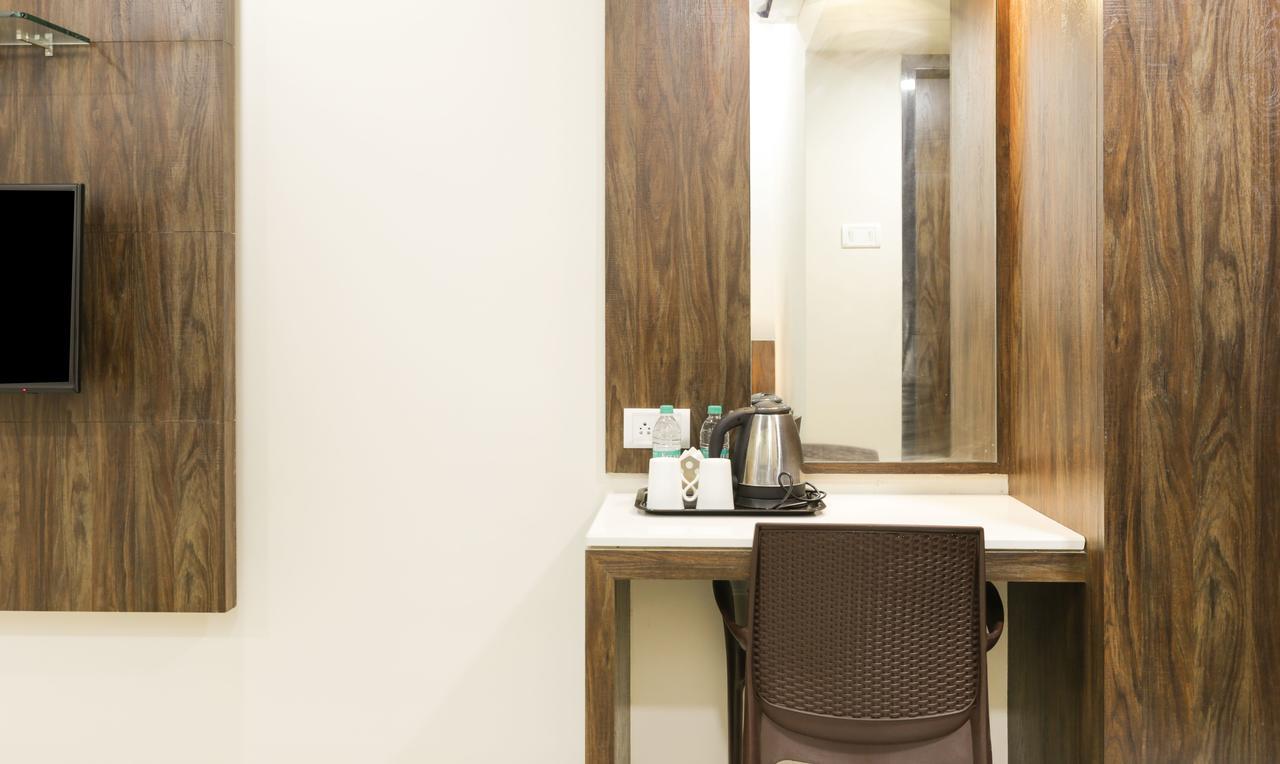Hotel Treebo Trend Grace Residency à Chennai Extérieur photo