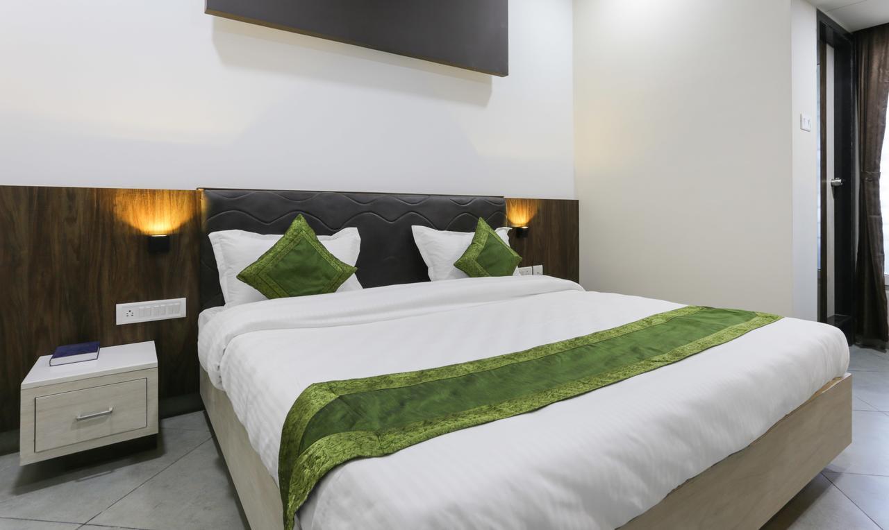 Hotel Treebo Trend Grace Residency à Chennai Extérieur photo