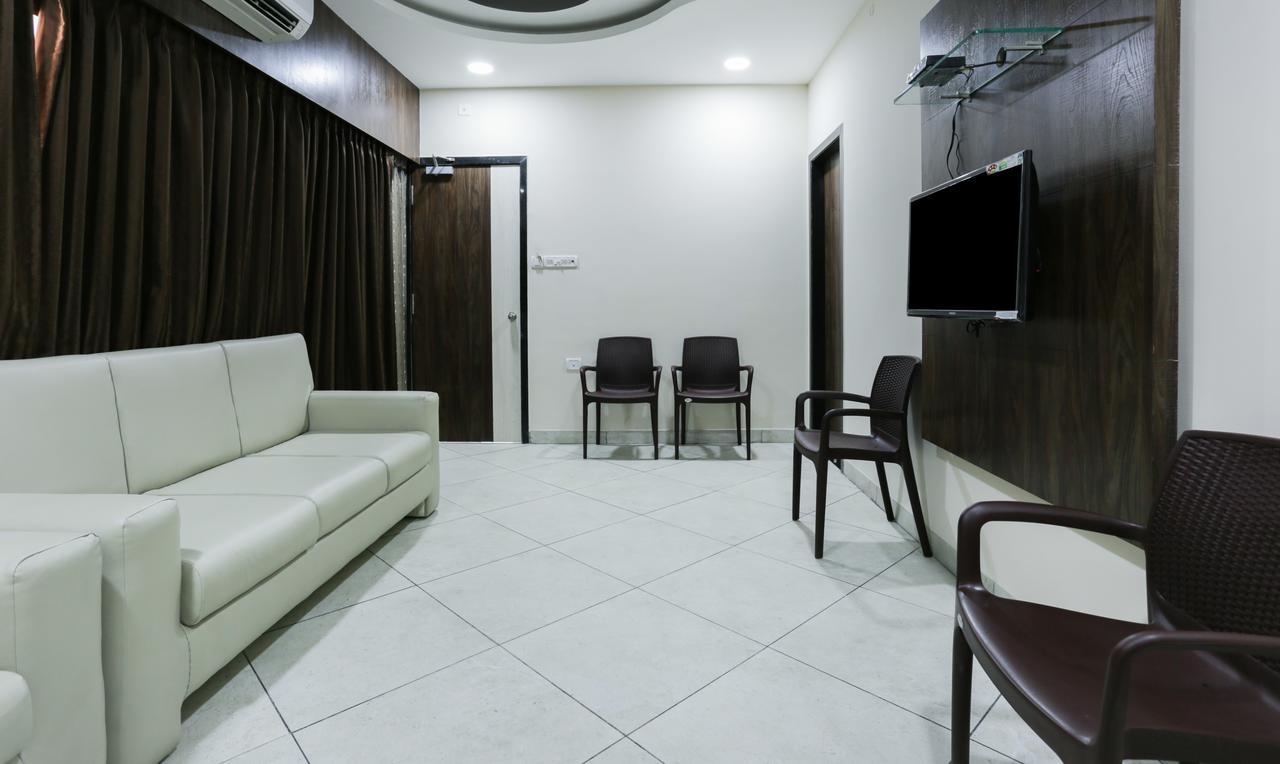 Hotel Treebo Trend Grace Residency à Chennai Extérieur photo